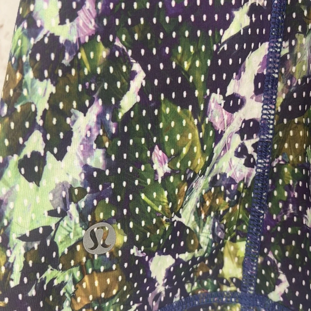 lululemon “Dancing Warrior” Tank, Size 4
